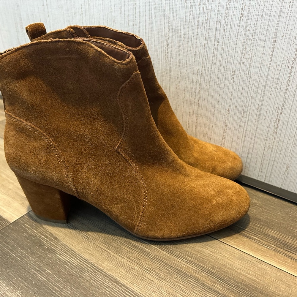 Steve Madden Leather Suede Brown Western Style Ankle Boots with Heels
